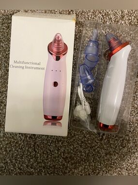 Amazon Essentials White and Rose Gold Multifunctional Skin Cleaning Instrument